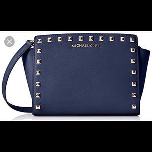 Micheal Kors Purse